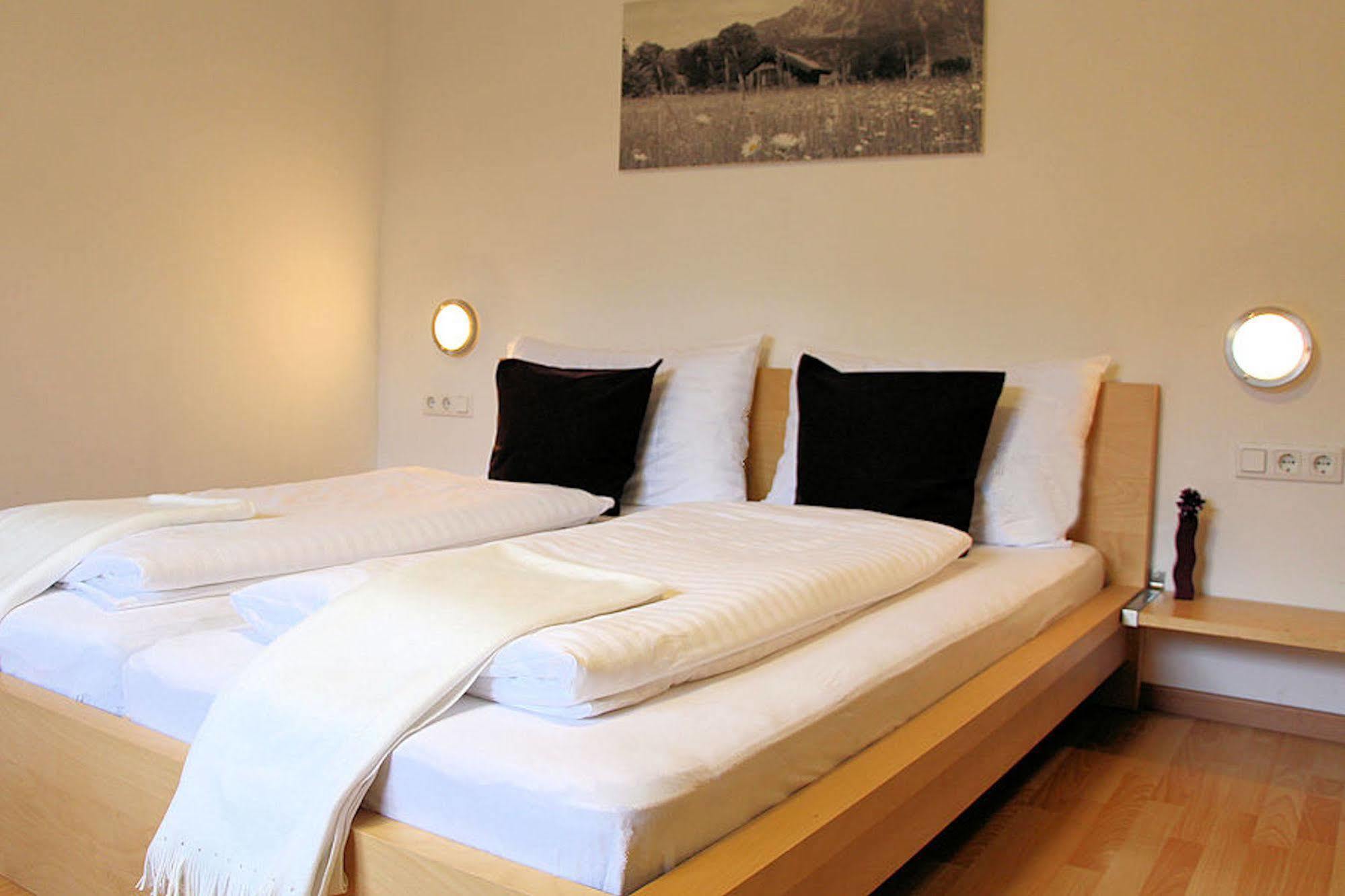 Moida-Ferienwohnung Fuegen Luaran gambar